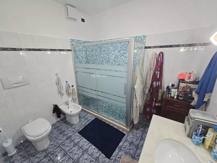 Immagine 28 di Appartamento in vendita  in Via Montenisio a San Benedetto Del Tronto