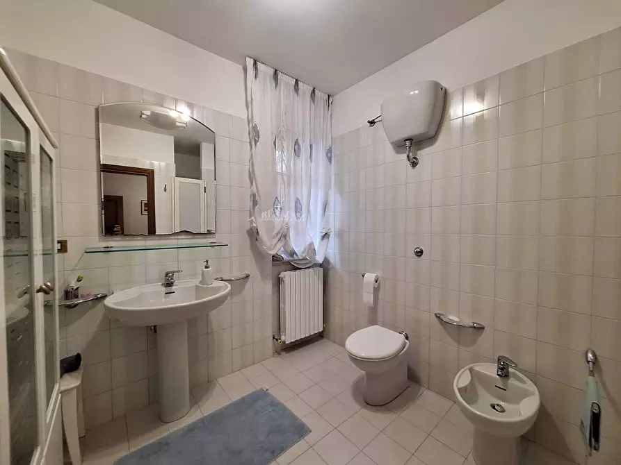 Immagine 21 di Villa in vendita  in via cona a Sant'omero