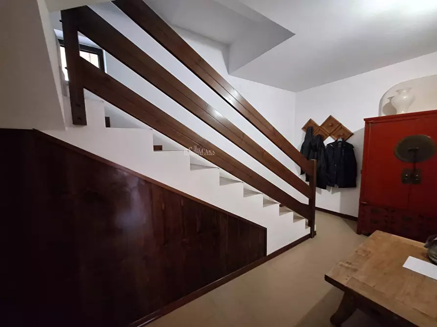 Immagine 25 di Villa in vendita  in via cona a Sant'omero