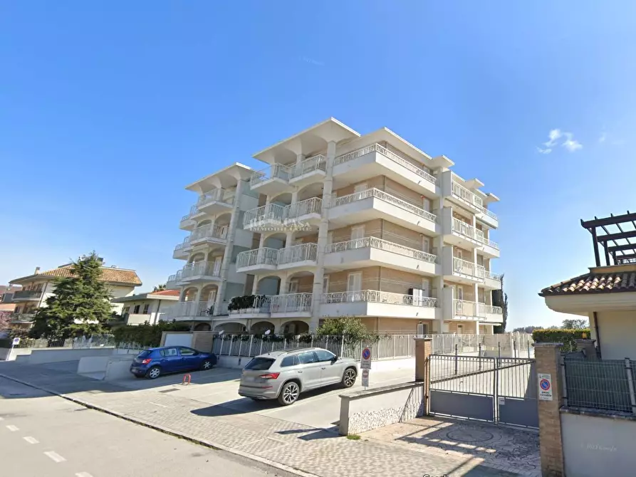 Immagine 1 di Appartamento in vendita  in Via Fratelli Cervi a San Benedetto Del Tronto