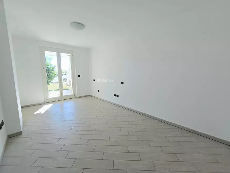 Immagine 10 di Appartamento in vendita  in Via Fratelli Cervi a San Benedetto Del Tronto