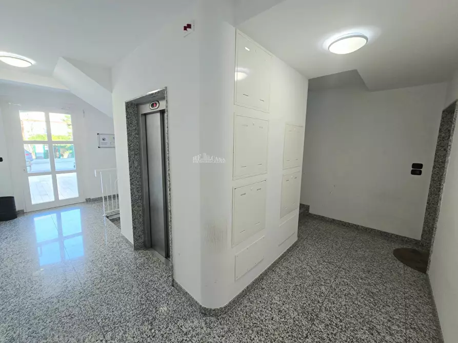 Immagine 21 di Appartamento in vendita  in Via Fratelli Cervi a San Benedetto Del Tronto