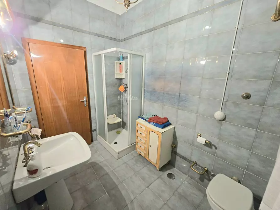 Immagine 13 di Appartamento in vendita  in Via dante alighieri a Grottammare