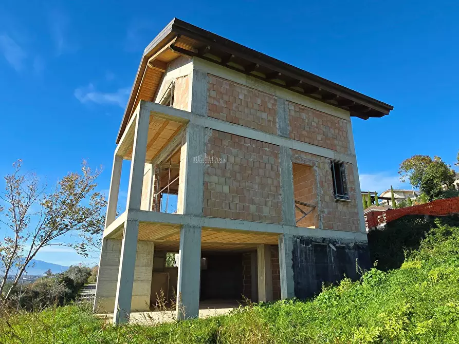 Immagine 3 di Villa in vendita  in via ignazio silone a Colonnella