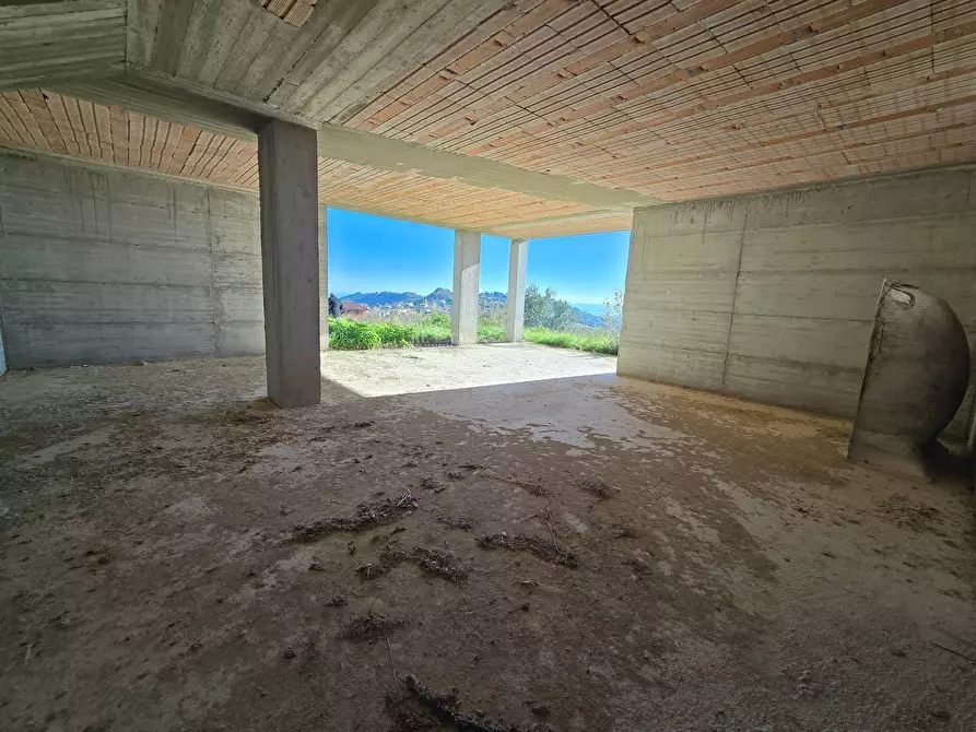 Immagine 10 di Villa in vendita  in via ignazio silone a Colonnella