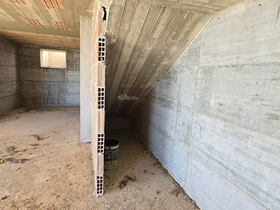 Immagine 13 di Villa in vendita  in via ignazio silone a Colonnella