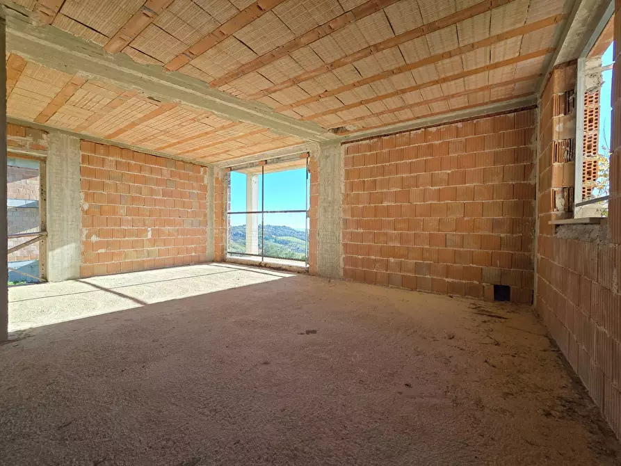 Immagine 16 di Villa in vendita  in via ignazio silone a Colonnella