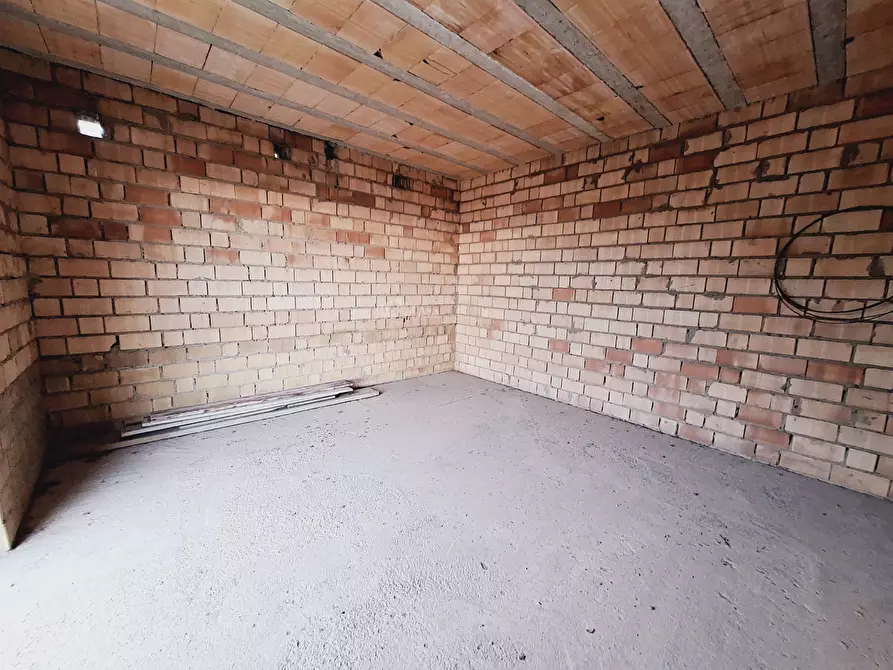 Immagine 10 di Appartamento in vendita  in via sandro pertini a Colonnella