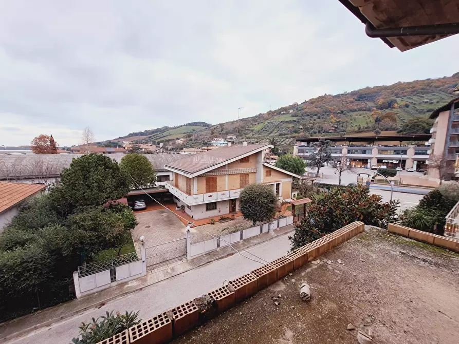 Immagine 12 di Appartamento in vendita  in via sandro pertini a Colonnella