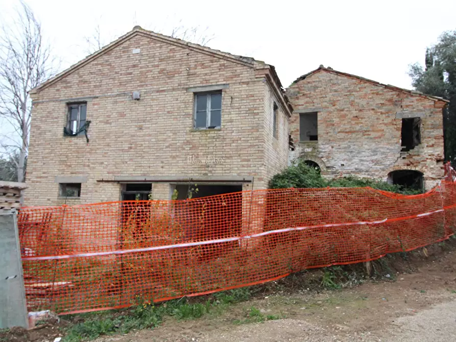 Immagine 1 di Rustico / casale in vendita  in contrada piana santi a Massignano