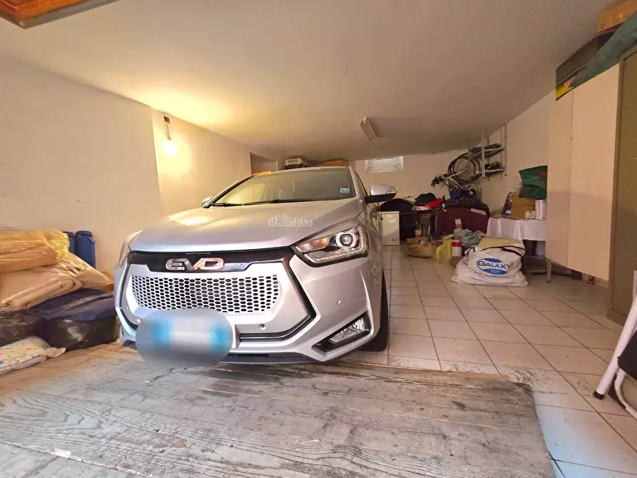 Immagine 30 di Appartamento in vendita  in Piazza Dante a San Benedetto Del Tronto