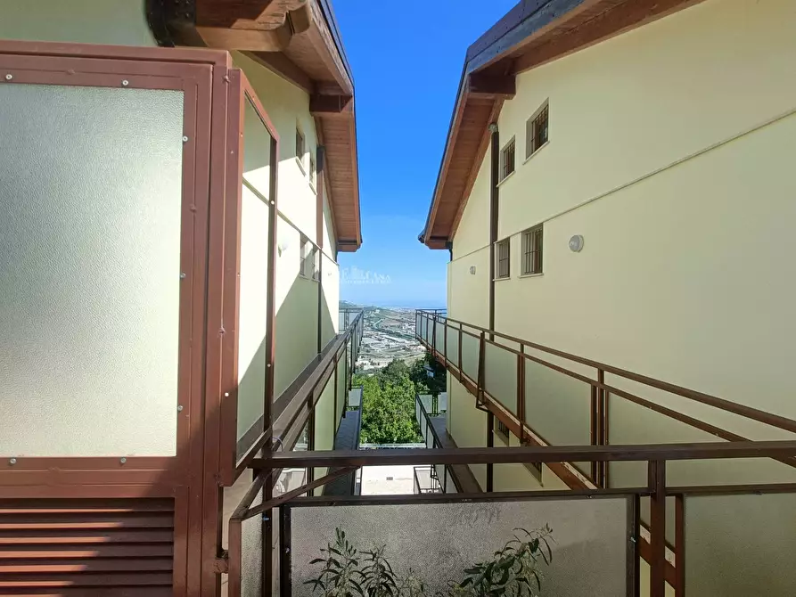 Immagine 26 di Appartamento in vendita  in Via Fonte Ottone a Colonnella