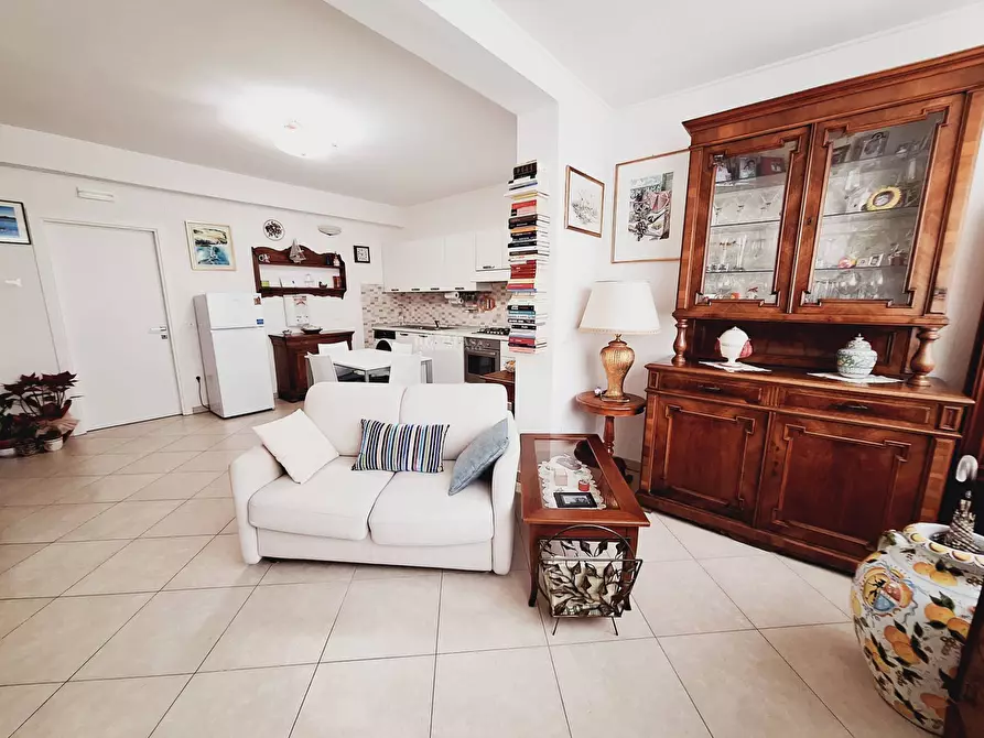 Immagine 3 di Appartamento in vendita  in via monte ascensione a San Benedetto Del Tronto