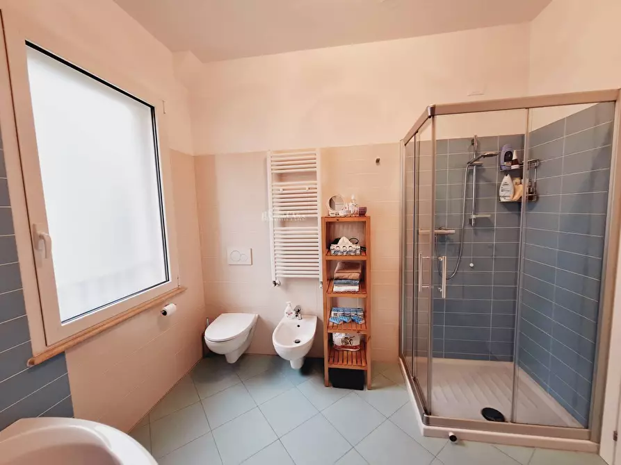 Immagine 21 di Appartamento in vendita  in via monte ascensione a San Benedetto Del Tronto