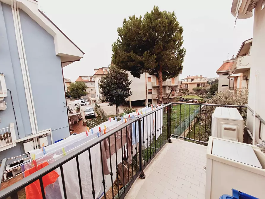 Immagine 24 di Appartamento in vendita  in via monte ascensione a San Benedetto Del Tronto