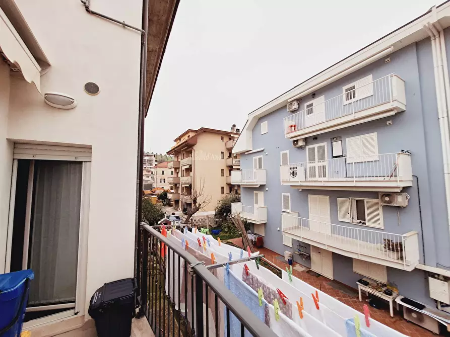 Immagine 25 di Appartamento in vendita  in via monte ascensione a San Benedetto Del Tronto