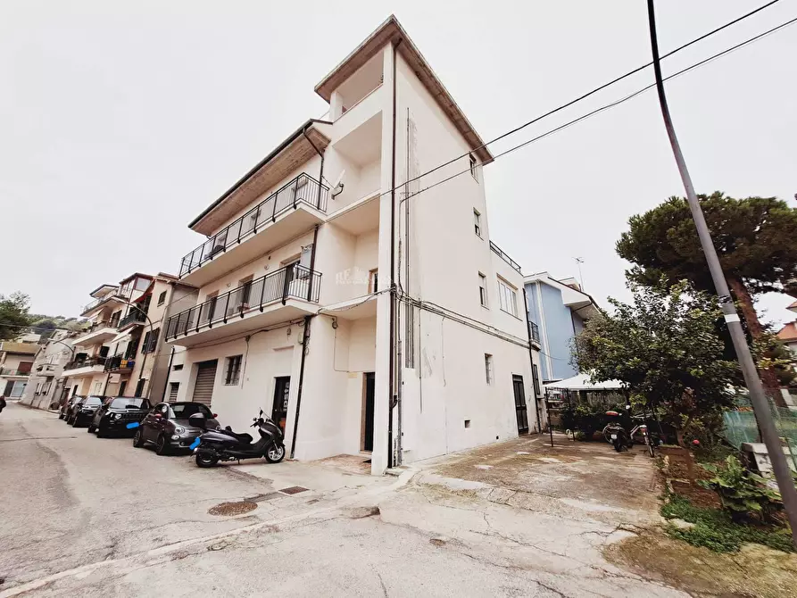 Immagine 26 di Appartamento in vendita  in via monte ascensione a San Benedetto Del Tronto