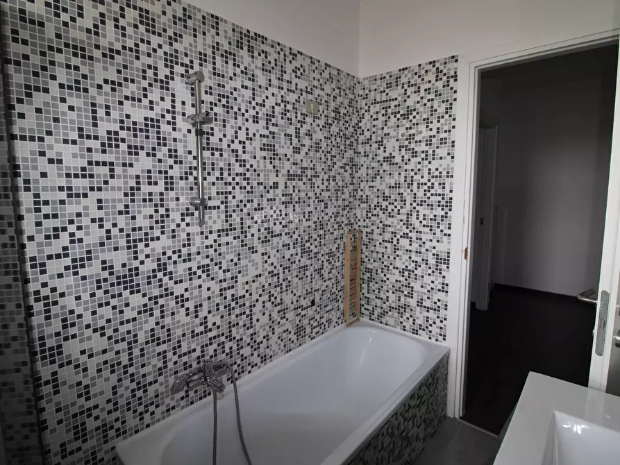 Immagine 17 di Casa indipendente in vendita  in gorizia a Campofilone