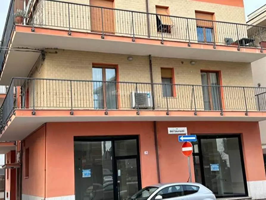 Immagine 17 di Appartamento in affitto  in Via Dei Laureati a San Benedetto Del Tronto