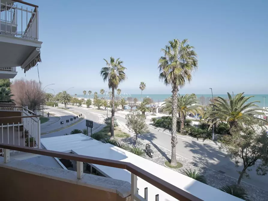 Immagine 17 di Appartamento in affitto  in Viale  Europa a San Benedetto Del Tronto