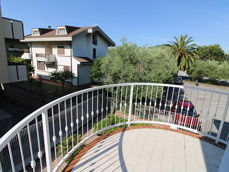 Immagine 15 di Appartamento in affitto  in Via Zandonai a San Benedetto Del Tronto