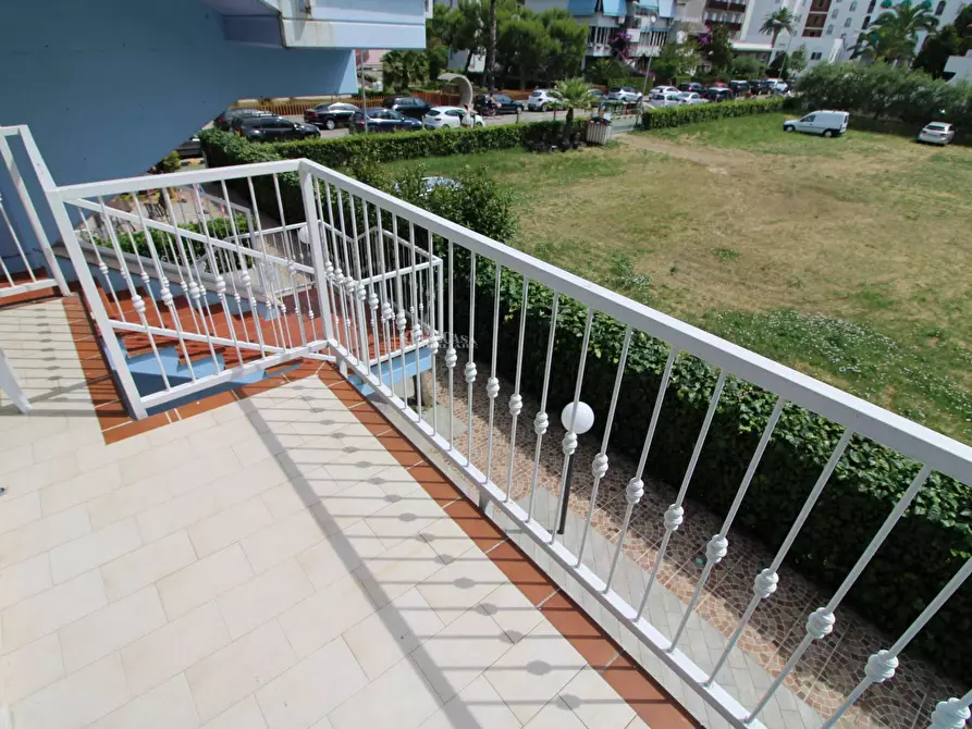 Immagine 15 di Appartamento in affitto  in Via Zandonai a San Benedetto Del Tronto