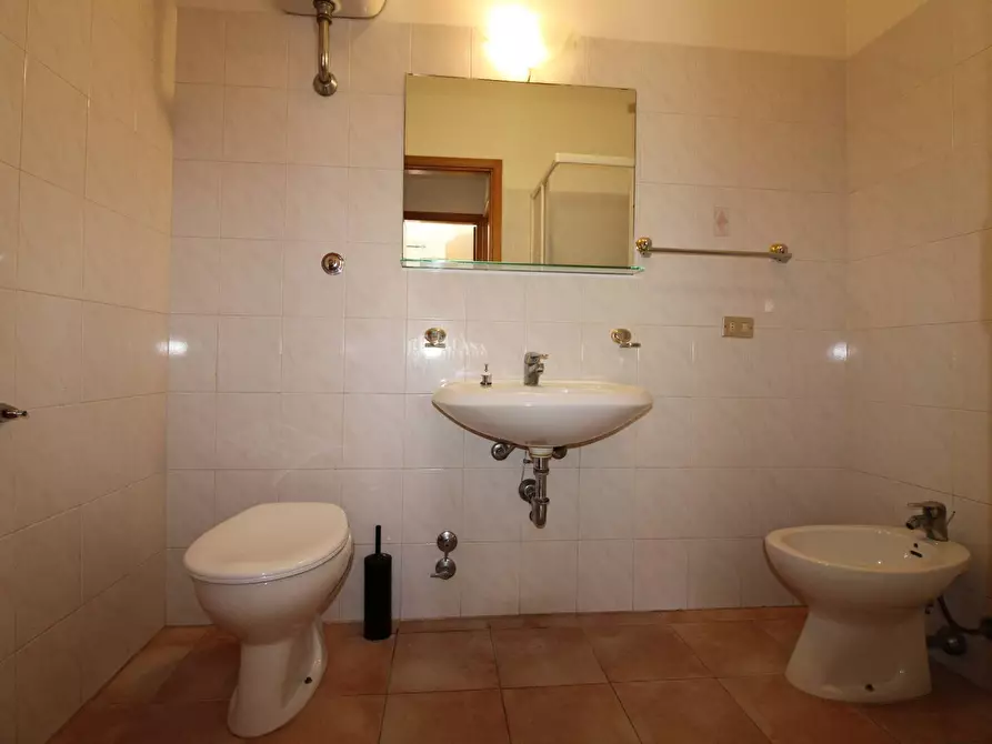 Immagine 12 di Appartamento in affitto  in Via Zandonai a San Benedetto Del Tronto