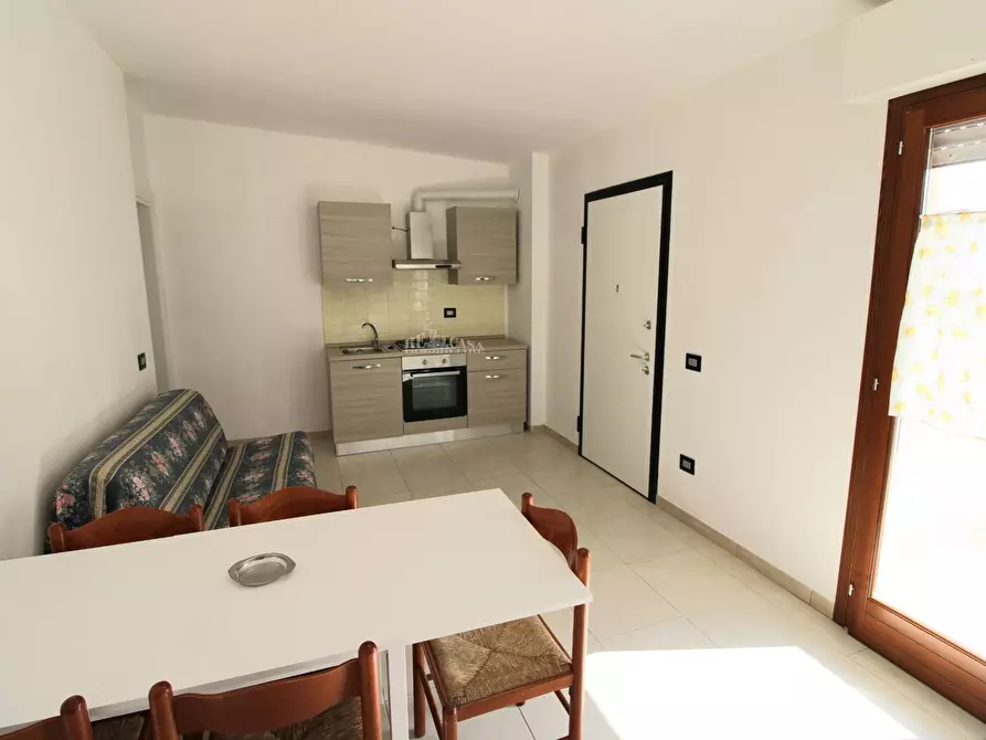 Immagine 3 di Appartamento in affitto  in Via Zandonai a San Benedetto Del Tronto