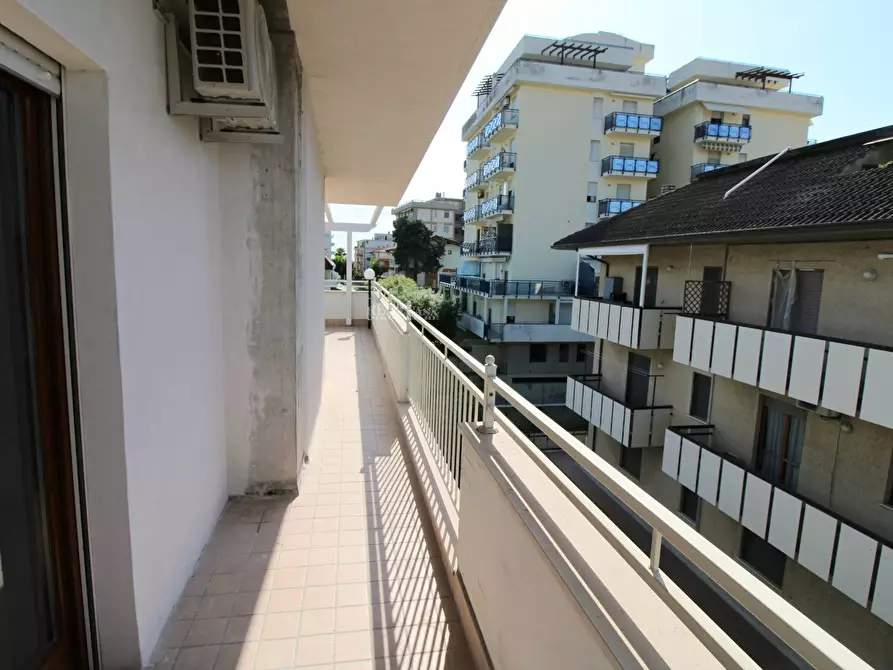 Immagine 22 di Appartamento in affitto  in Via Zandonai a San Benedetto Del Tronto