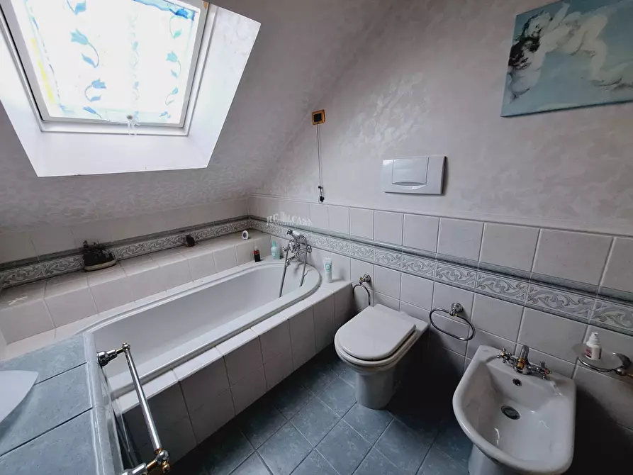 Immagine 22 di Casa indipendente in vendita  in via dell'olmo a Castorano