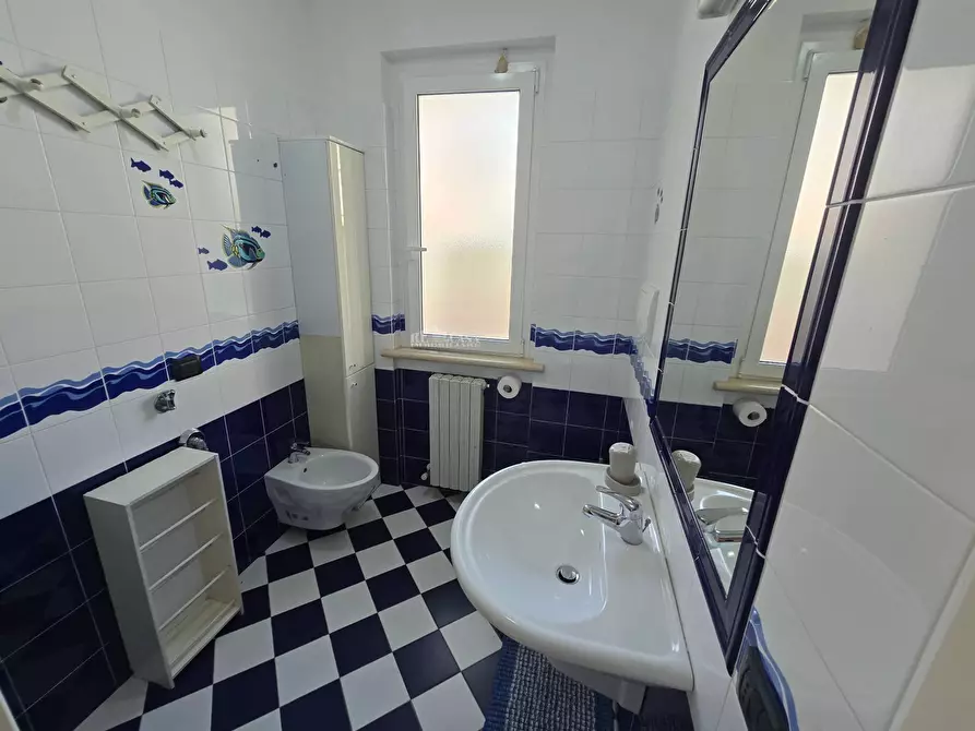 Immagine 10 di Appartamento in affitto  in Via Ferrucci a San Benedetto Del Tronto