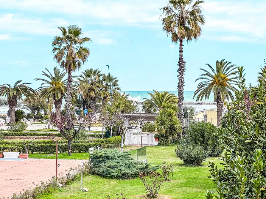 Immagine 2 di Appartamento in affitto  in Viale Rinascimento a San Benedetto Del Tronto