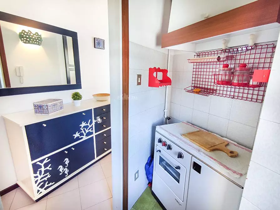 Immagine 11 di Appartamento in vendita  in Viale Europa a San Benedetto Del Tronto