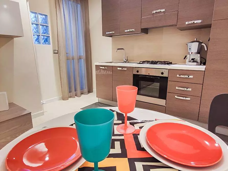 Immagine 10 di Appartamento in vendita  in Via Dante Alighieri a Grottammare