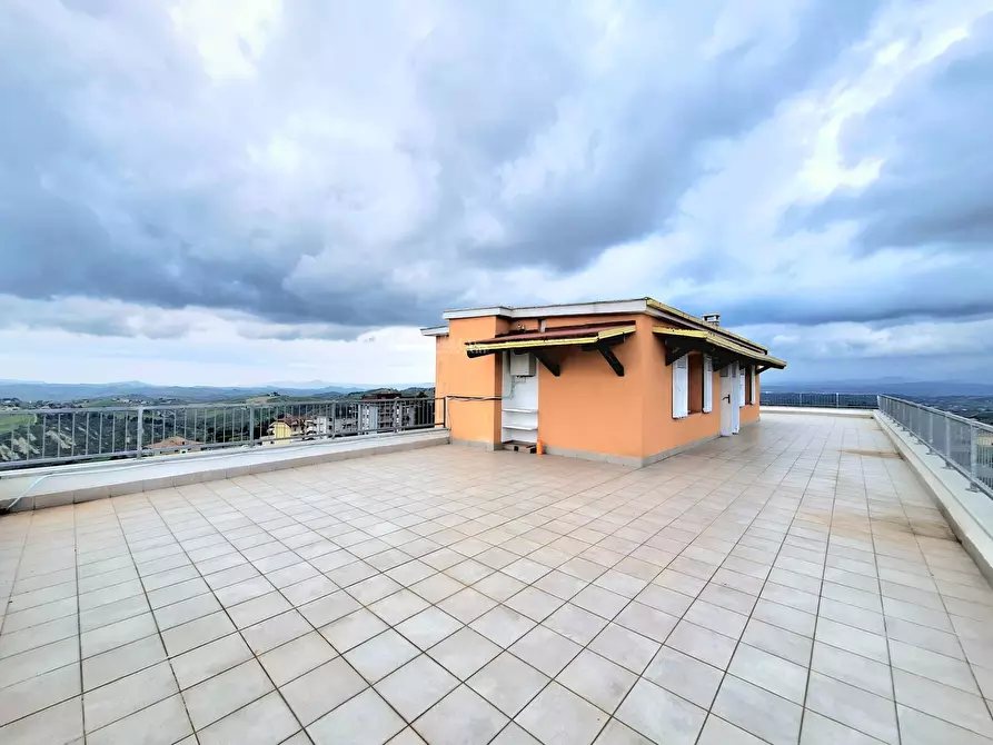 Immagine 8 di Appartamento in vendita  in via Borgo Cappuccini a Offida