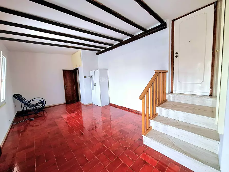 Immagine 5 di Appartamento in vendita  in via Borgo Cappuccini a Offida