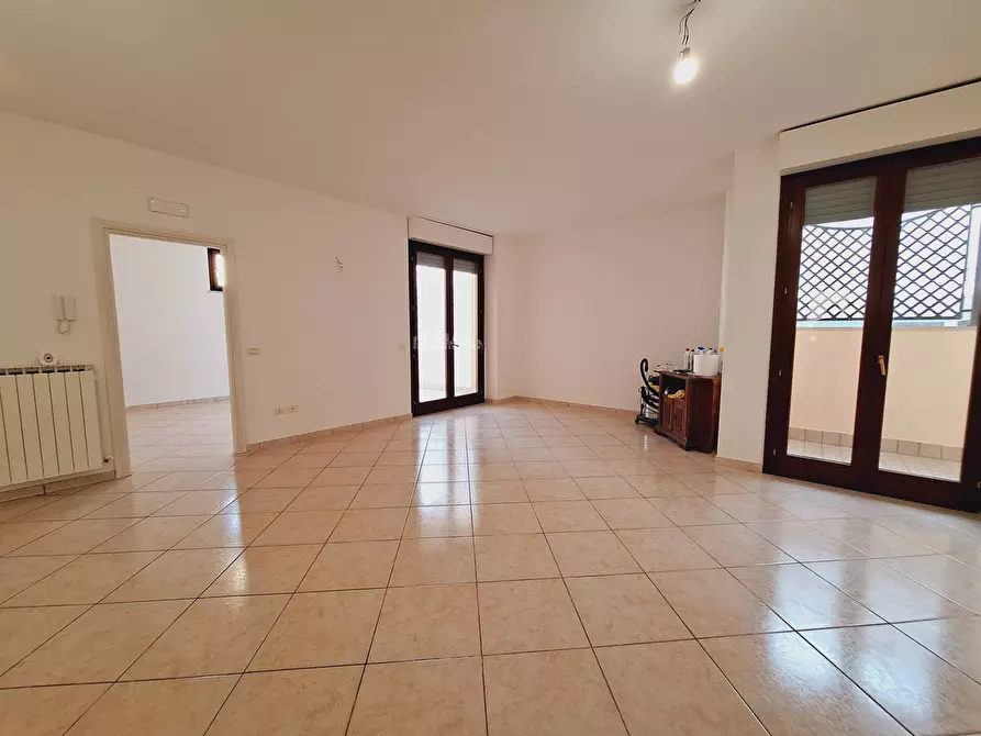 Immagine 3 di Appartamento in vendita  in Via carducci a San Benedetto Del Tronto