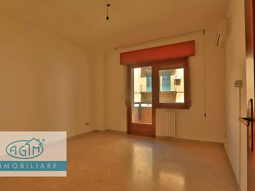 Immagine 17 di Ufficio in affitto  in Via Emanuele Notarbartolo a Palermo