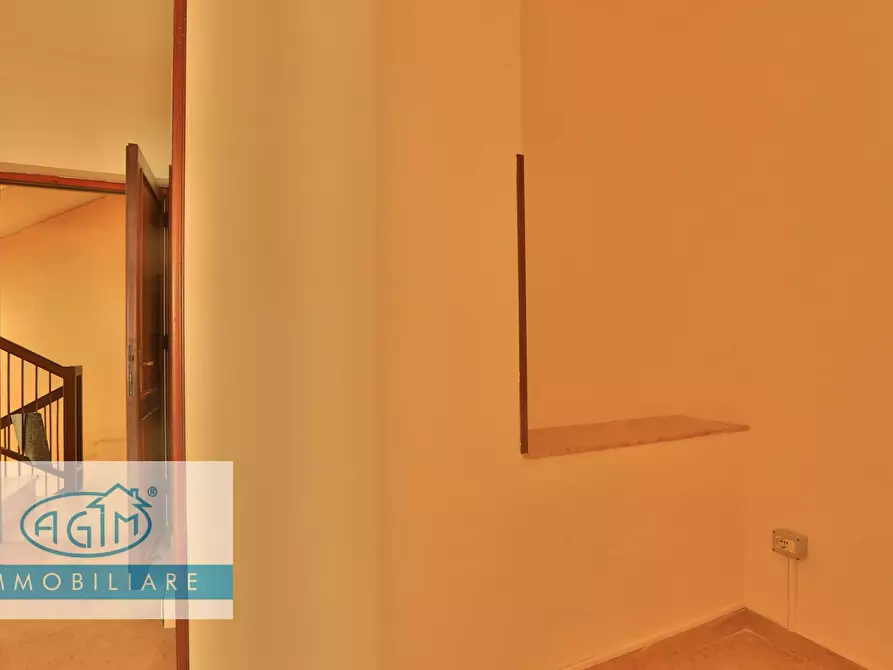 Immagine 5 di Ufficio in affitto  in Via Emanuele Notarbartolo a Palermo