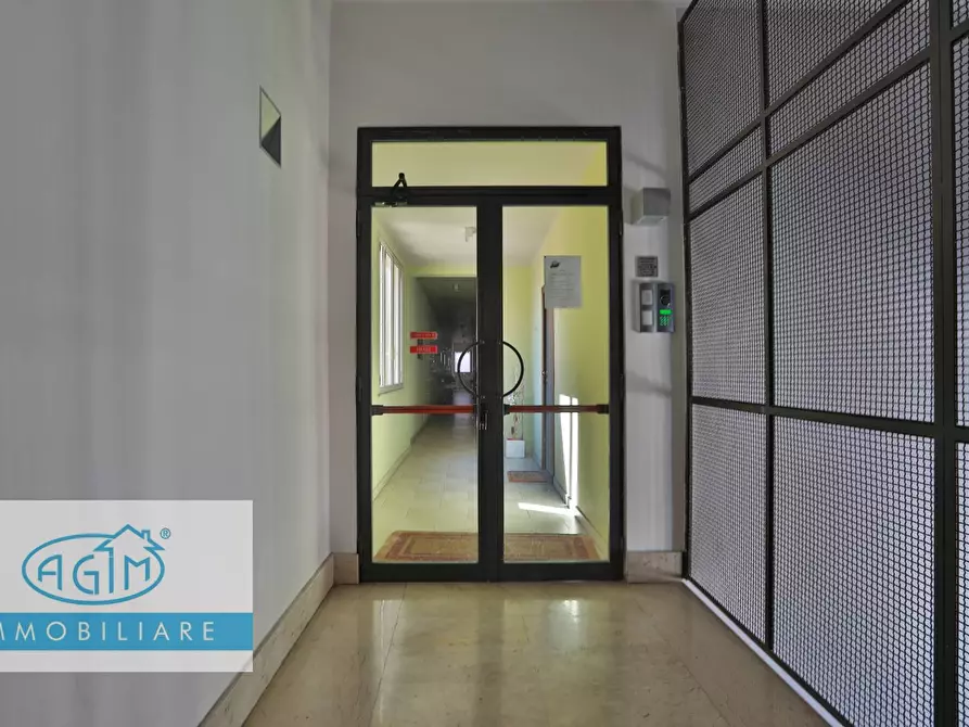 Immagine 5 di Appartamento in vendita  in Via Emerico Amari a Palermo