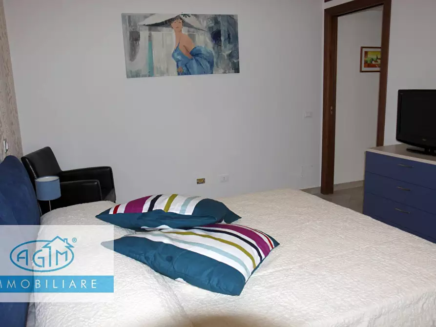 Immagine 18 di Appartamento in vendita  in Via Emerico Amari a Palermo