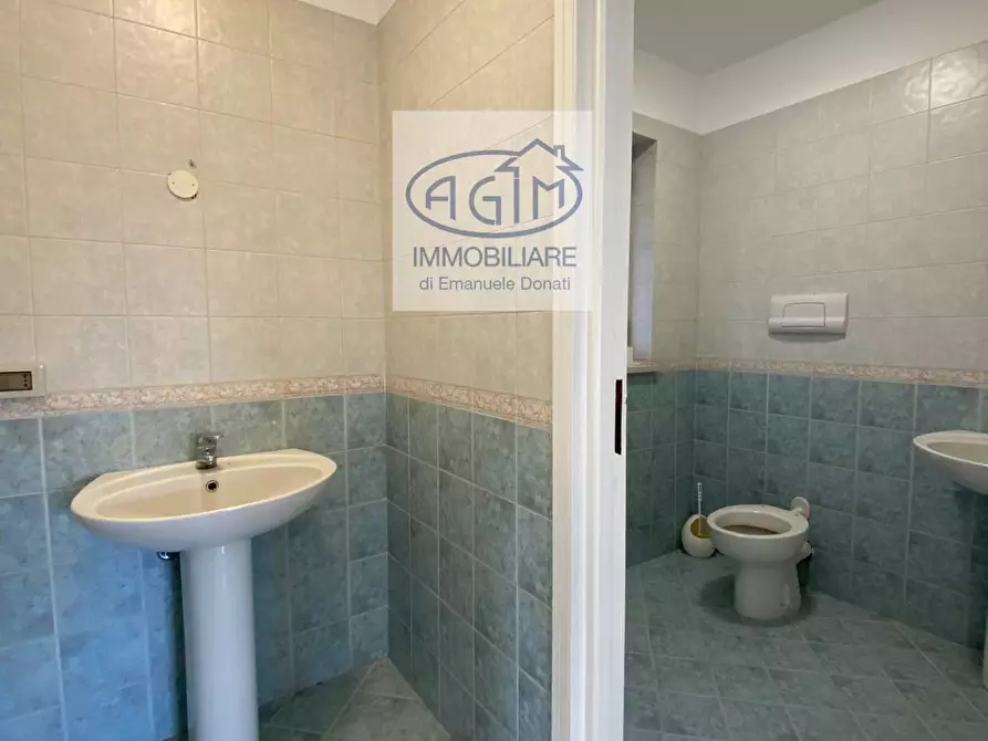 Immagine 18 di Ufficio in affitto  in Piazza Luigi Sturzo a Palermo