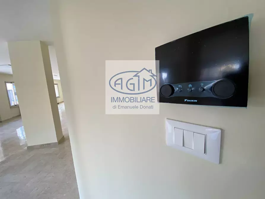 Immagine 13 di Ufficio in affitto  in Piazza Luigi Sturzo a Palermo