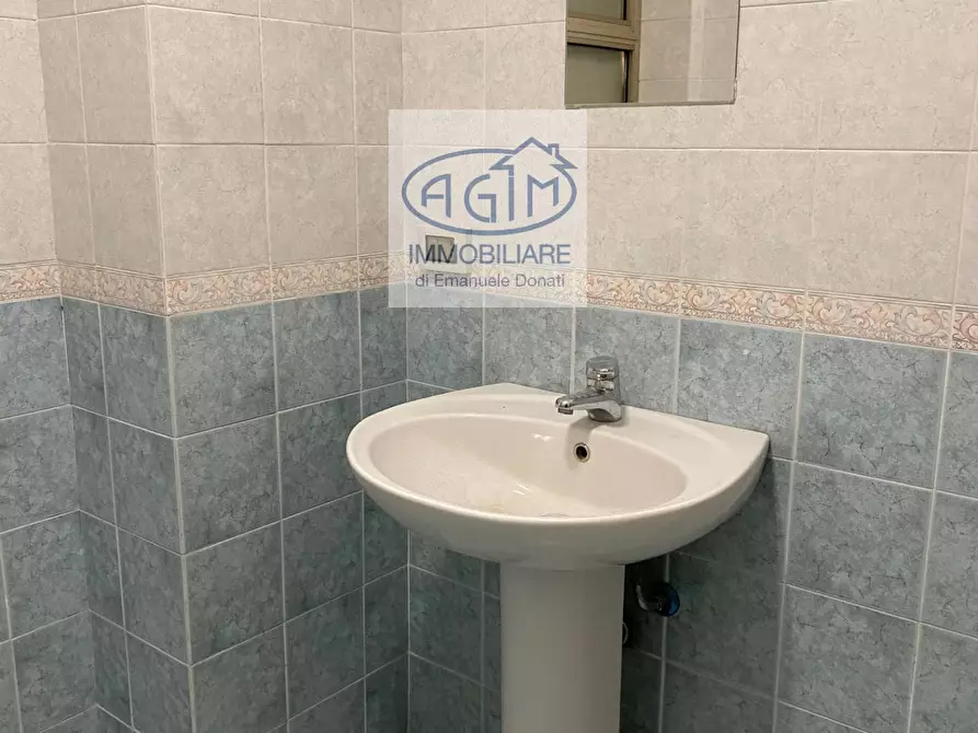 Immagine 19 di Ufficio in affitto  in Piazza Luigi Sturzo a Palermo