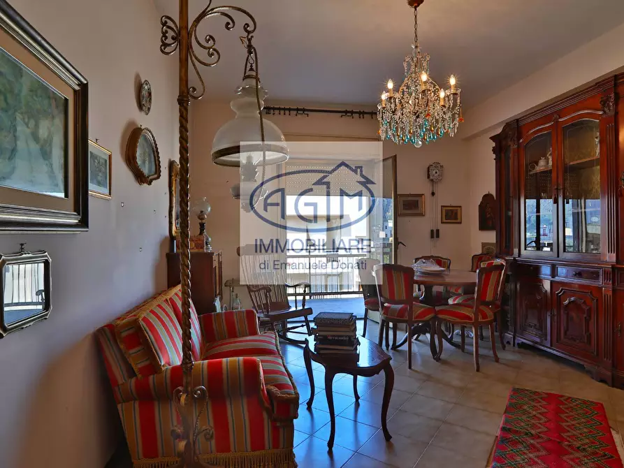 Immagine 1 di Appartamento in vendita  in Via Carlo Gulì a Palermo