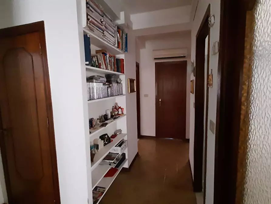 Immagine 15 di Appartamento in vendita  in Strasburgo/Leonardo Orlandino a Palermo