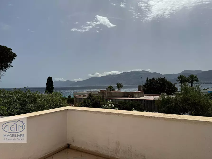 Immagine 10 di Villa in affitto  a Carini