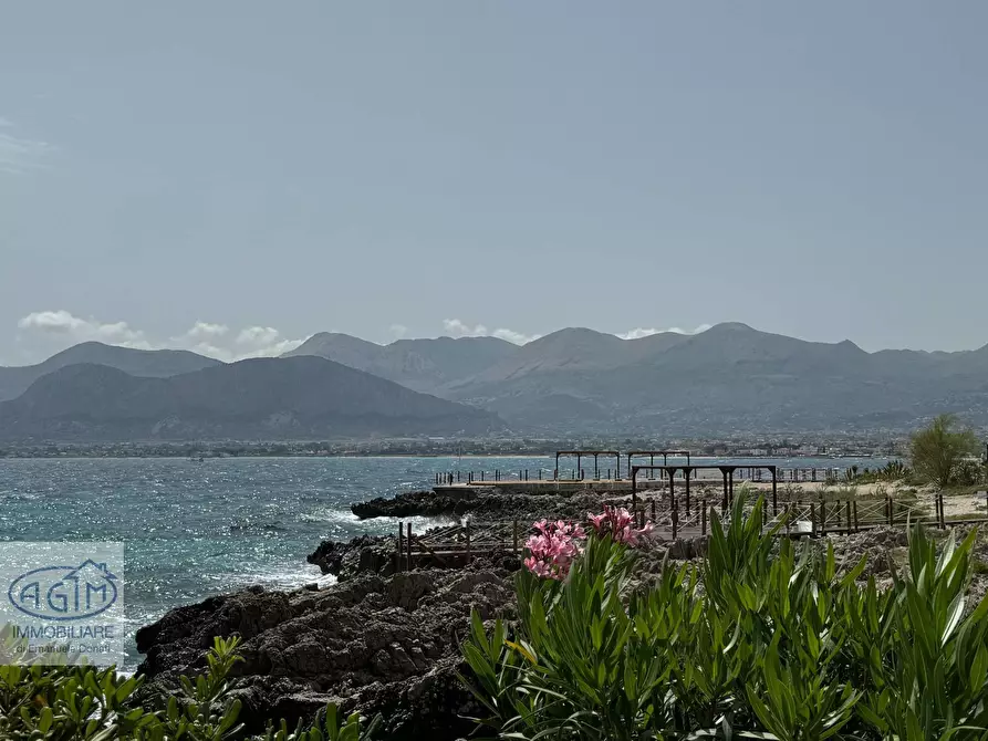 Immagine 25 di Villa in affitto  a Carini