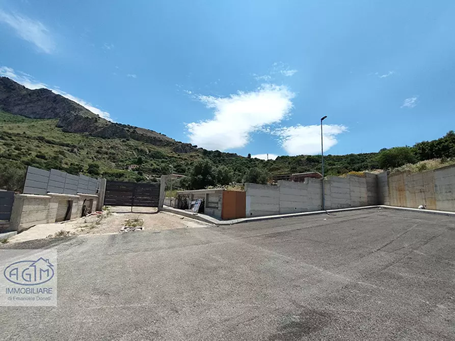 Immagine 2 di Villa in vendita  a Capaci