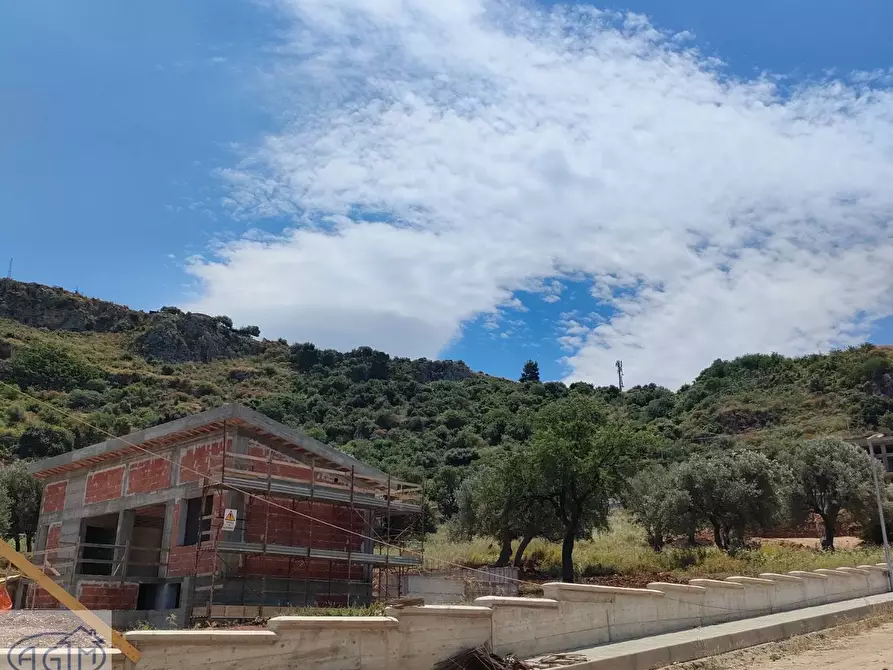 Immagine 10 di Villa in vendita  a Capaci